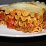 lasagna recipe without Italian sausage. Creamy ands sausy lasagna