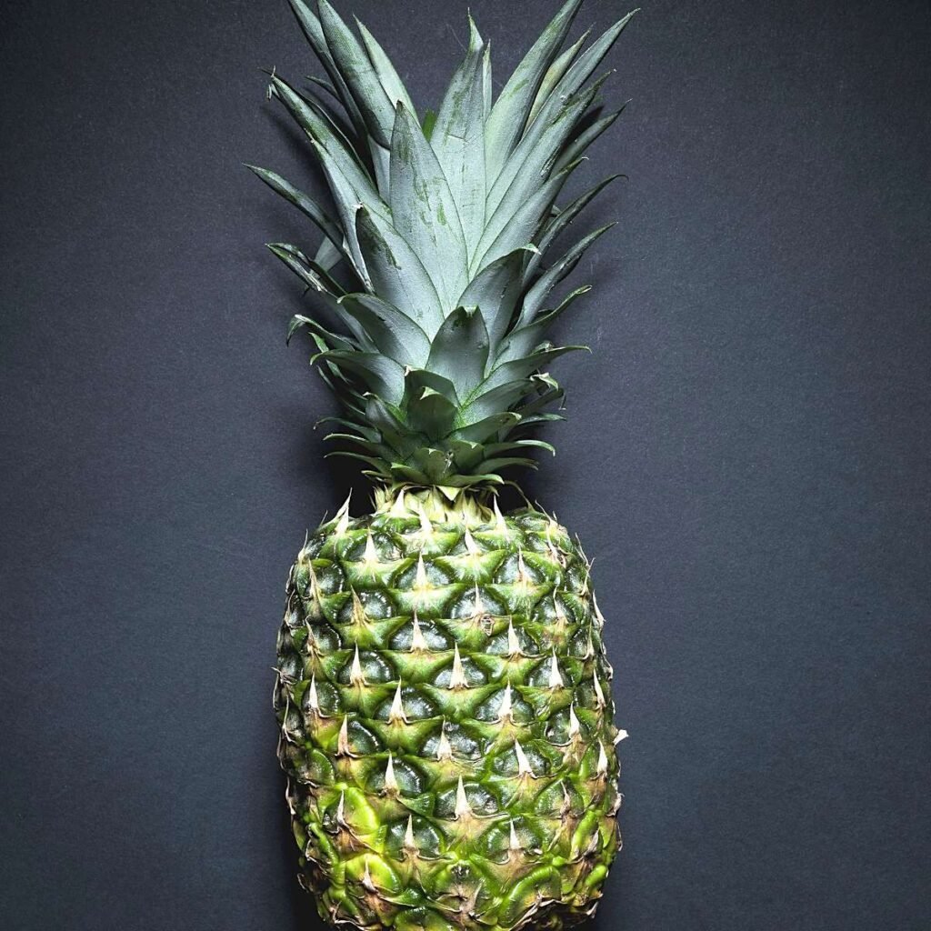 Should pineapple be slimy? A fresh fruit